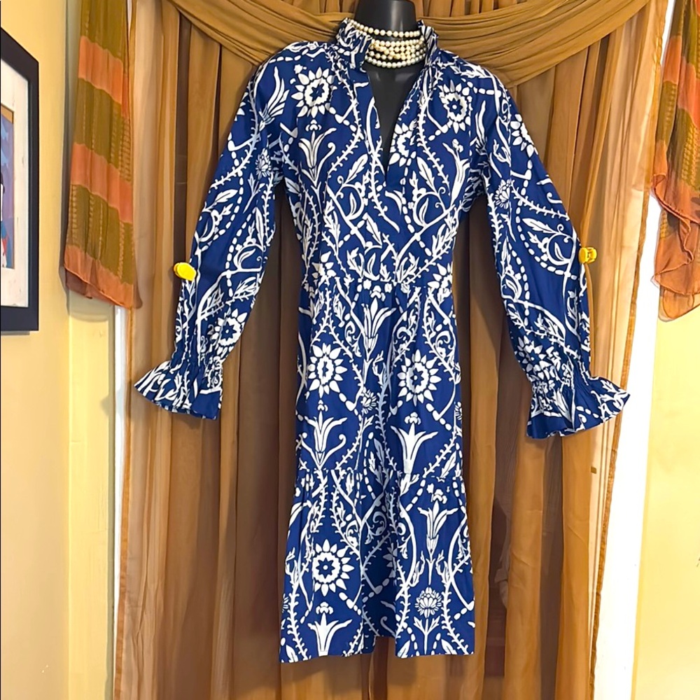BEYOND by VERA Floral Dress-Size XS/S
